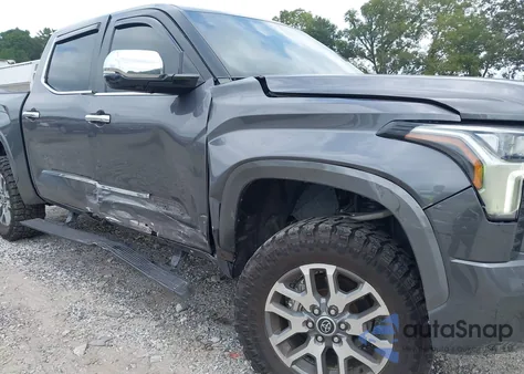 2024 Toyota Tundra 1794 Edition 4Wd z USA, uszkodzony, nr VIN 5TFMA5DB5RX168583